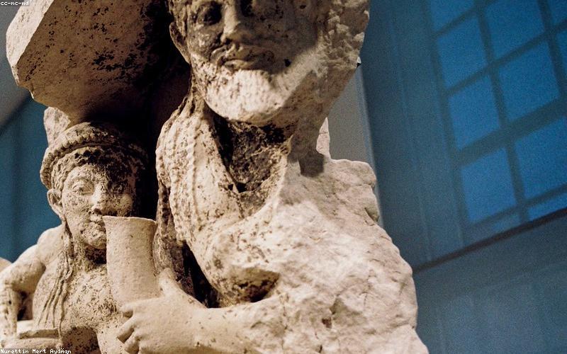 Avion à l'aéroport de Corfou